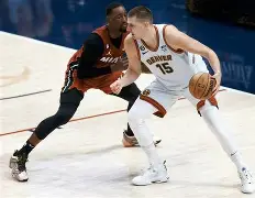 里程碑夜丹佛掘金调整名单，荷甲转会期刷纪录，气氛紧张，数据趋势出现新变化