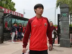 今晨体能课后，利物浦完成体检备战中超，目标明确，控场能力受关注